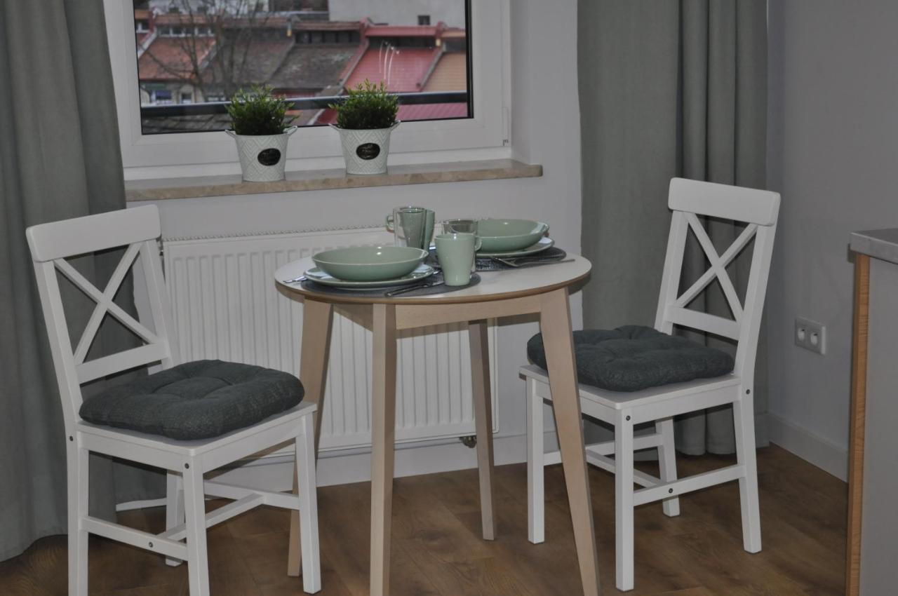 Apartament W Centrum Жельона Гора Екстериор снимка