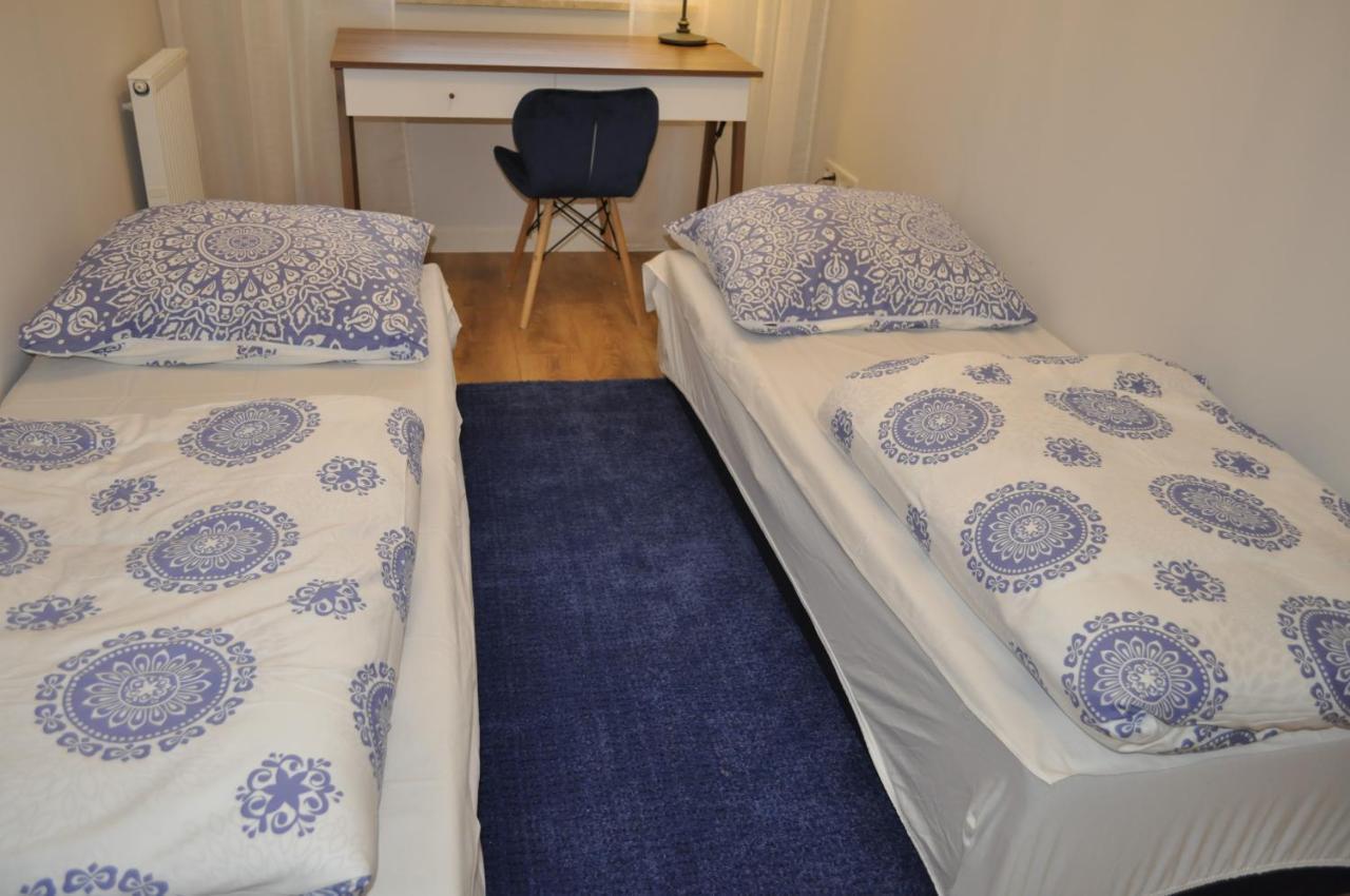 Apartament W Centrum Жельона Гора Екстериор снимка