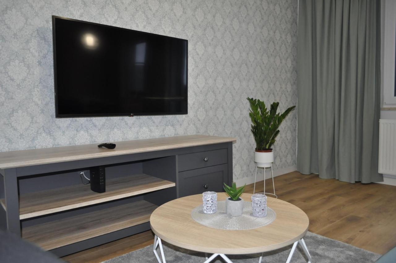 Apartament W Centrum Жельона Гора Екстериор снимка