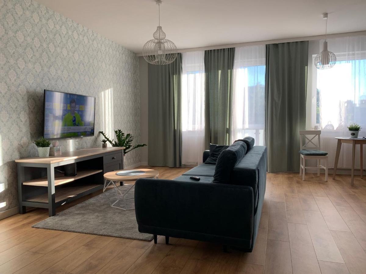 Apartament W Centrum Жельона Гора Екстериор снимка
